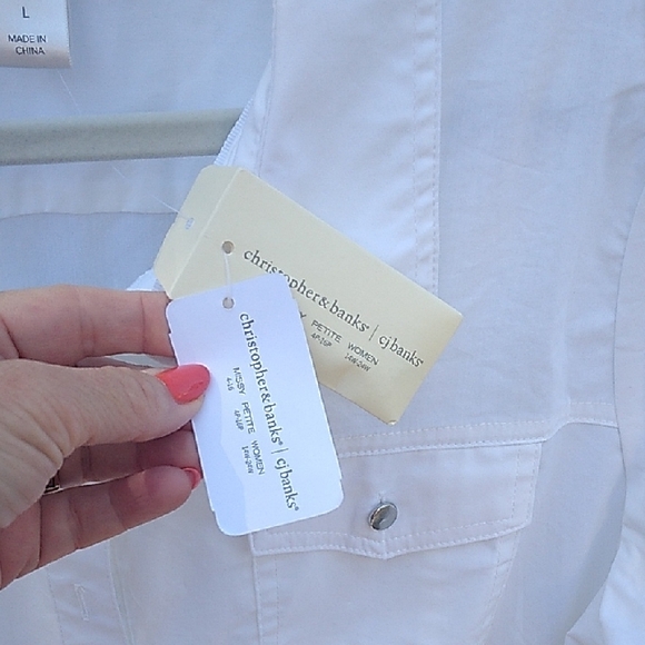 Christopher & Banks White Shirt - Picture 6 of 7